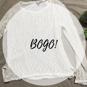 🔥 FINAL - Aero gold & cream sparkle & lace top